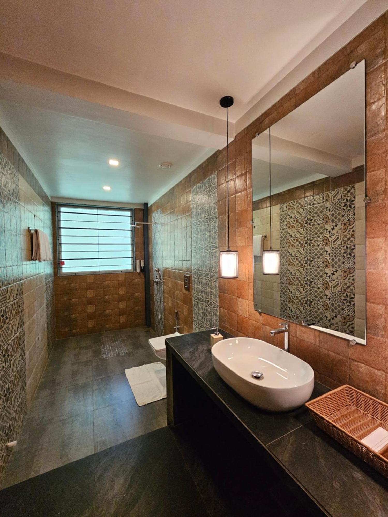 River Estates Luxury Resort & Spa カルジャット エクステリア 写真